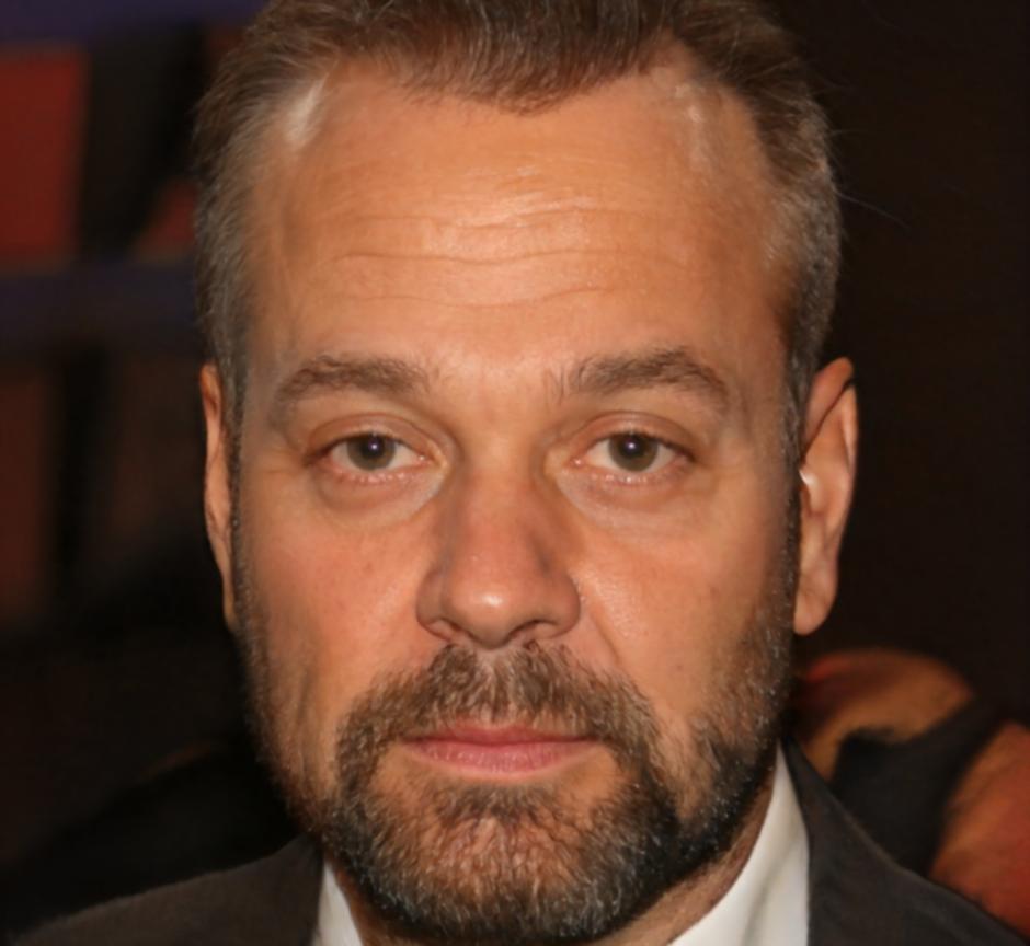 Jasper Thornbury, Lead Instructor at porlexivon